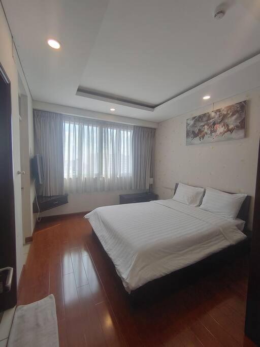 Vip Apartment 1 Bedroom Ho Chi Minh City Exterior photo